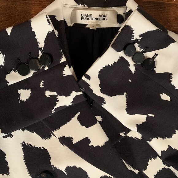 Diane Von Furstenberg Macie Cropped Animal Print Pony Ivory Blazer Small Jacket - Picture 9 of 16